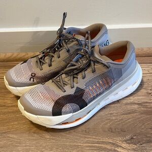 On Cloudultra Pro - 9.5